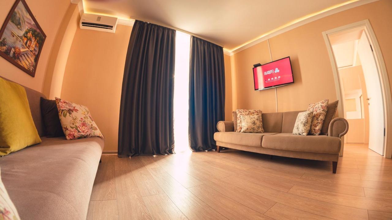 Apart Hotel Orbi Батумі Екстер'єр фото